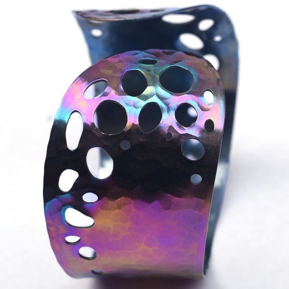 Parlettei Jewelry seascape cuff - Picture 3 of 8